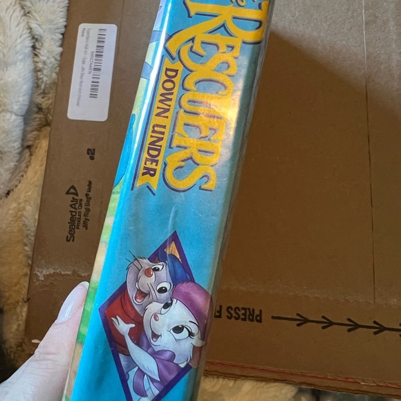 Disney Black Diamond Edition The Rescuers Down Under Summer Lead VHS - Picture 3 of 7
